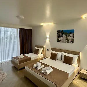  Guest house Three Brothers